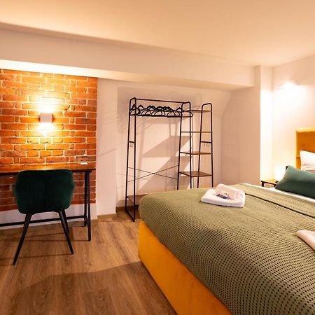 Soulscape Apartments Loft Zwickau Citycenter Mit Tg-Stellplatz, Magenta-Tv Und Klima Ngoại thất bức ảnh