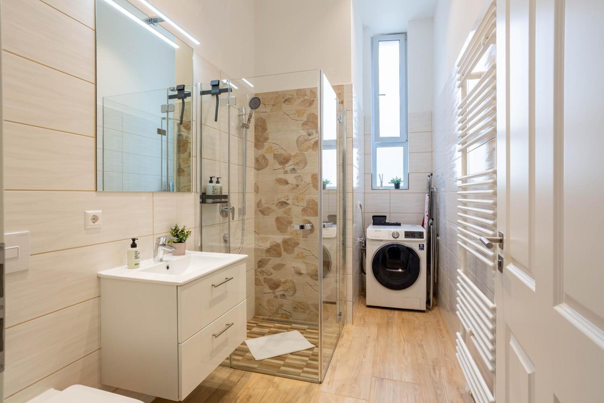 Soulscape Apartments Loft Zwickau Citycenter Mit Tg-Stellplatz, Magenta-Tv Und Klima Ngoại thất bức ảnh